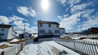 Oceanside Saltbox House with Modern Touches! Hotels near Fogo Island