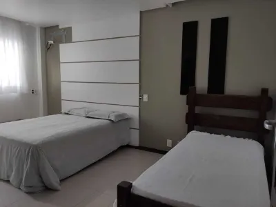 House Vilas do Atlântico, 3 bedrooms, near the beach