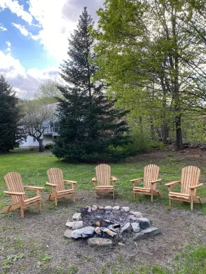 UNIQUE/HISTORIC STAY IN AN 1874 ERA SCHOOLHOUSE!! Hotels in Chester