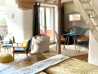 CLOUD 7 | Apartment in an idyllic location | ecological construction + equipment ミュールハイムのホテル