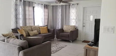 Caribbean Retreat Отели в г. Тату