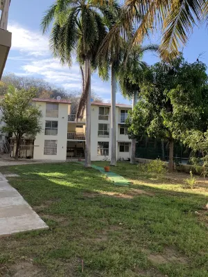 Newly renovated centrally located apartment in La Crucecita Huatulco Oaxaca