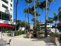 Fort Lauderdale Condo One-Bedroom Apartment 500 sq ft.