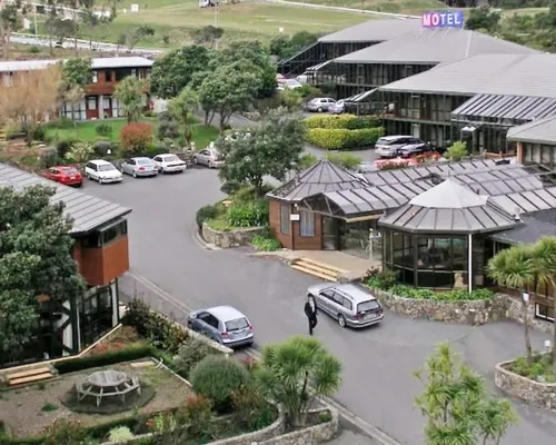 Aotea Lodge Hotels in Porirua