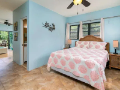 Perfect Romantic Getaway @Point Pleasant/3 Pools/Sun & Sea Grill!  Book Now! Hotels in Saint Thomas