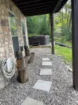 Bearly Believable By The Lake & WISP hot-tub/pets