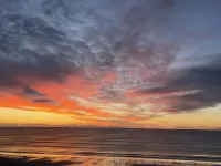 SUNRISE IN BED~BREATHTAKING OCEAN VIEWS~COUPLES RETREAT!