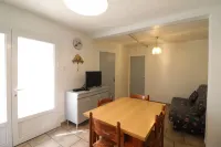 Gîte in Clavières 15 in the heart of the Margeride mountains Hôtels à : Clavières