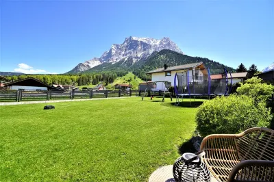 Comfort apartment on the Zugspitze with a large garden and wonderful mountain views Hotels in der Nähe von Igelsee