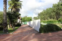 Villa with garden and swimming pool surrounded by nature and close to the beach