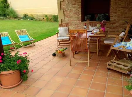 THE GOLF VILLA. HOUSING IN A NATURAL ENVIRONMENT WITH A SPECIAL CHARM.