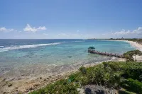 MODERN FRONT BEACH VILLA IN THE CARIBBEAN SEA