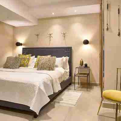 In The City Center Modern Apartment! Pool&Gym Rooms