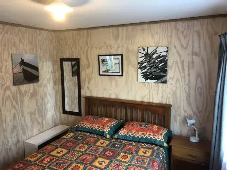 Modern Kiwi Bach, OTP Bach Отели в г. Уан Три Пойнт