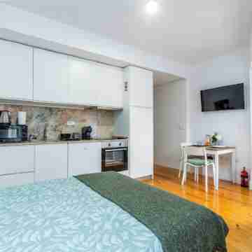 A Window to Porto - Prime studio at Clérigos Tower Rooms