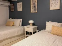 Brisas del Mar - Oceanfront Condo! ボケロンのホテル