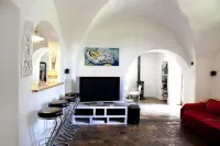 An Oasis in the South of France