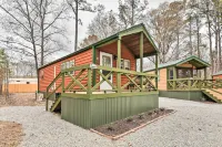 Charming New Bern Log Cabin - Pets Welcome! - Lemmikkieläimet sallittu