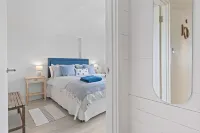 Seashells-Stylish Coastal Living