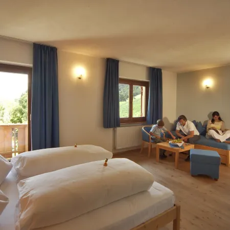 Hotel Dolomiten