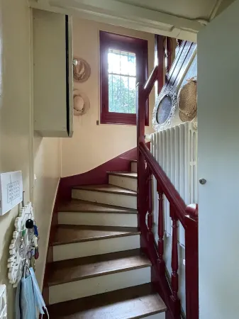 Grande Maison Traditionnelle Proche de la Forêt