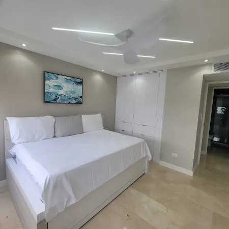 Relax Oceanfront @ Marbella West