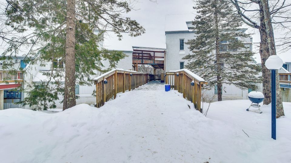 Golf, Hike & Swim: Gem < 1 Mi to Sugarbush Resort
