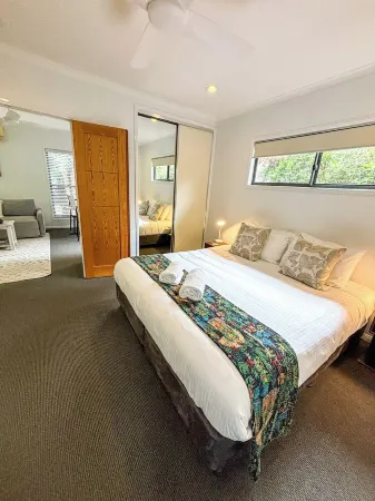 Tranquil Getaways on Obi Maleny Отели в г. Беллторп