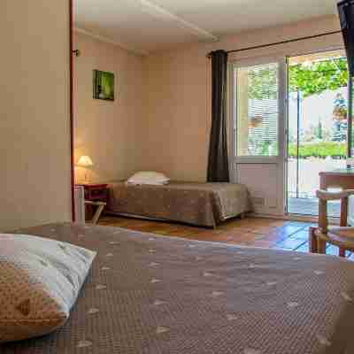 Logis Hôtel Restaurant l'Escarbille Rooms