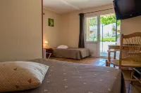 Logis Hôtel Restaurant l'Escarbille Hotels in Goudargues