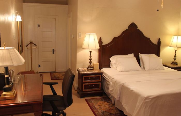 The Hotel Limpia