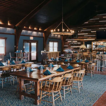 Grange Valley Lakeside Inn & Winery, Formerly Memorytown.
