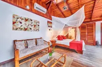 Hotel El Encanto - balcony