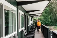 Ukee Peninsula Motel Hotels in Ucluelet