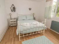 Wagtail Cottage - 4-Star