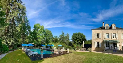 French Corréze Moulin Bleu Hotels in Varetz