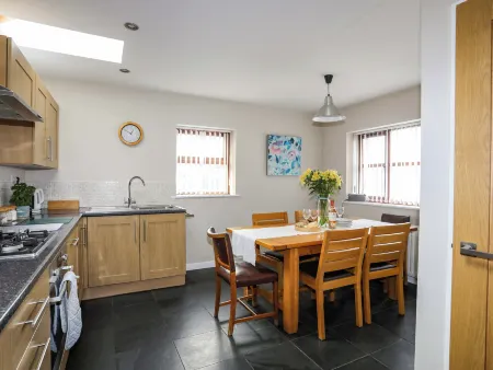 Penrallt Cottage Отели рядом с достопримечательностью «Парк Гринвуд Фэмили»