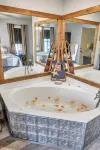 Full Moon Inn Hotels in Fredericksburg