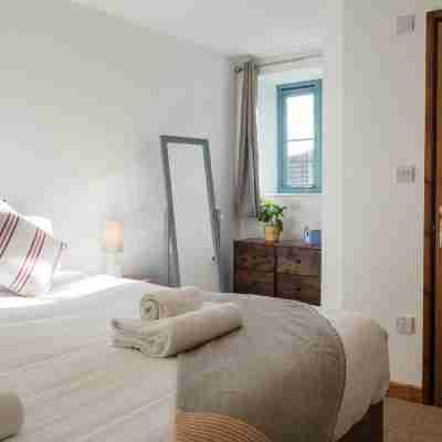 Manacles Rooms