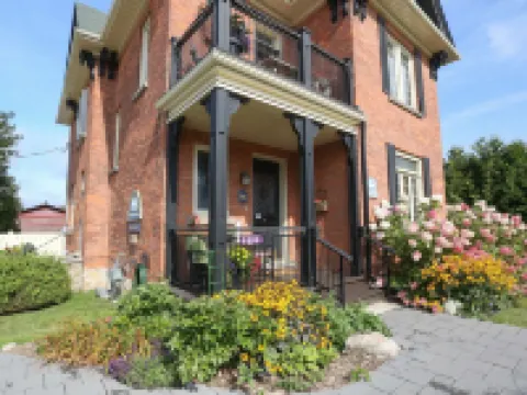 Danby House Hotels in Markdale