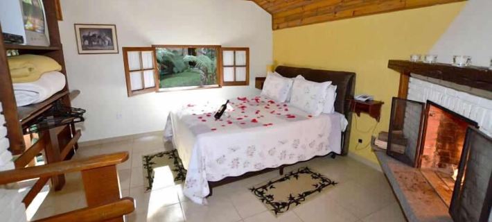 Hotel Pião Mineiro โรงแรมในมอนเตเวิร์ด