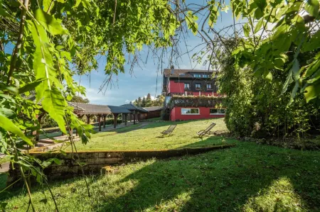 Hôtel Restaurant Spa les Jardins de Sophie Отели рядом с достопримечательностью «Camping Verte Vallée : dans les Vosges proche Gérardmer avec piscine et gîtes»