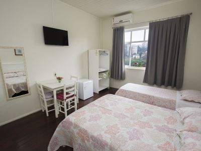 Hotel Pousada XV