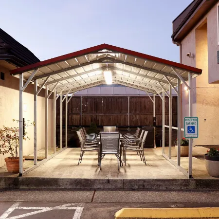Best Lynnwood Inn