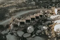 Mira Earth Studios Hotel a Guadalupe