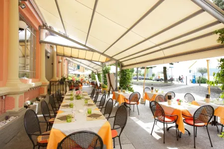 Albergo Pesce d'Oro Отели в г. Miazzina