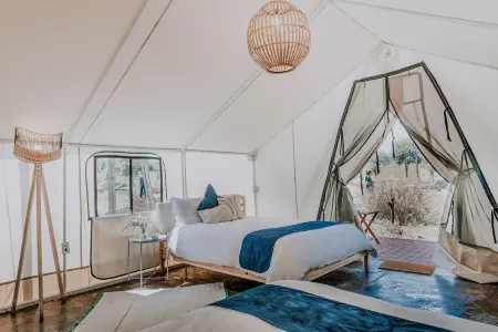 Salterra Glamping