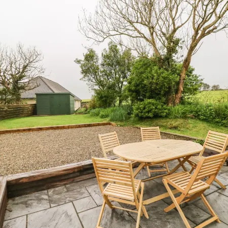 Ty Rhosyn Hotels in Brawdy