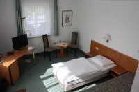 Hotel & Restaurant Bergfried Hotels in Probstzella