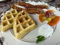Lightner Farmhouse B&B - Breakfast
